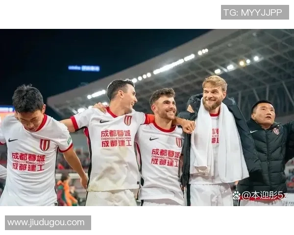 成都足球队的运营成败分析与未来发展方向探讨